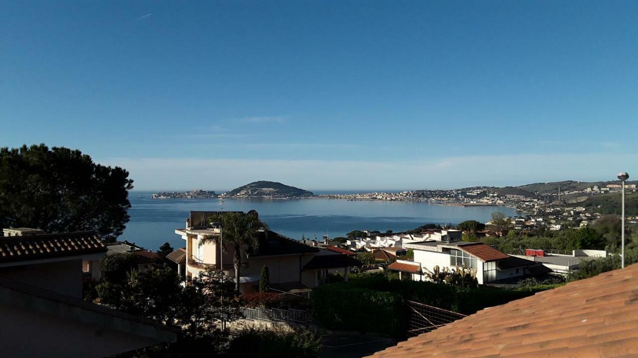 B&B Villa Noemi Formia Exteriör bild
